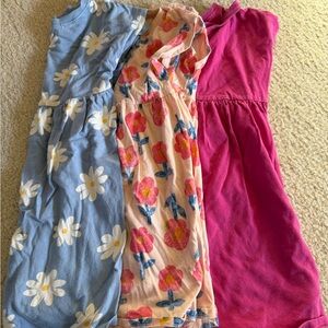 Old Navy Floral and Solid Color Dresses Set
